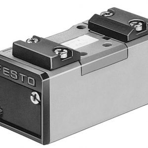 Standards-based valve to ISO 5599-1, pneumatically actuated