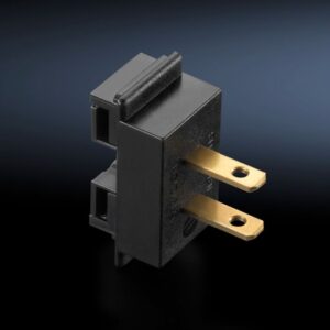 Connection adaptor for voltage supply